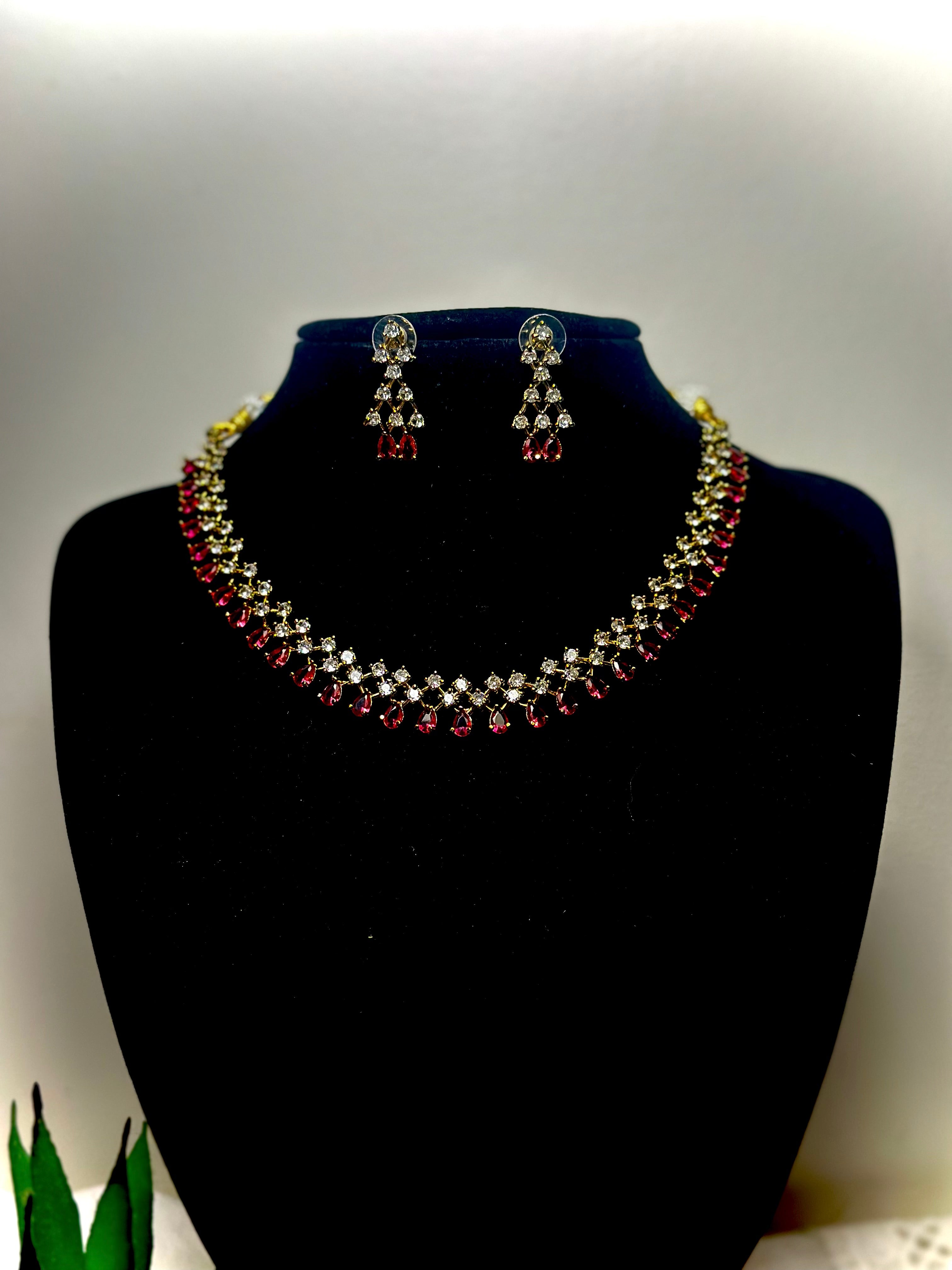 Myra Emerald Floral Medallion Necklace Set