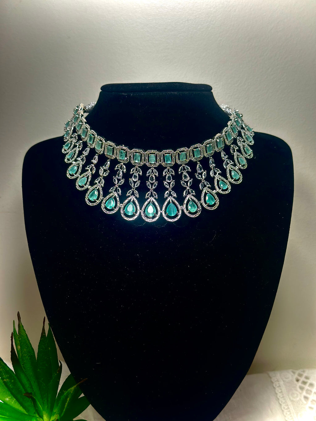 Sitara Midnight Teal Kundan Set
