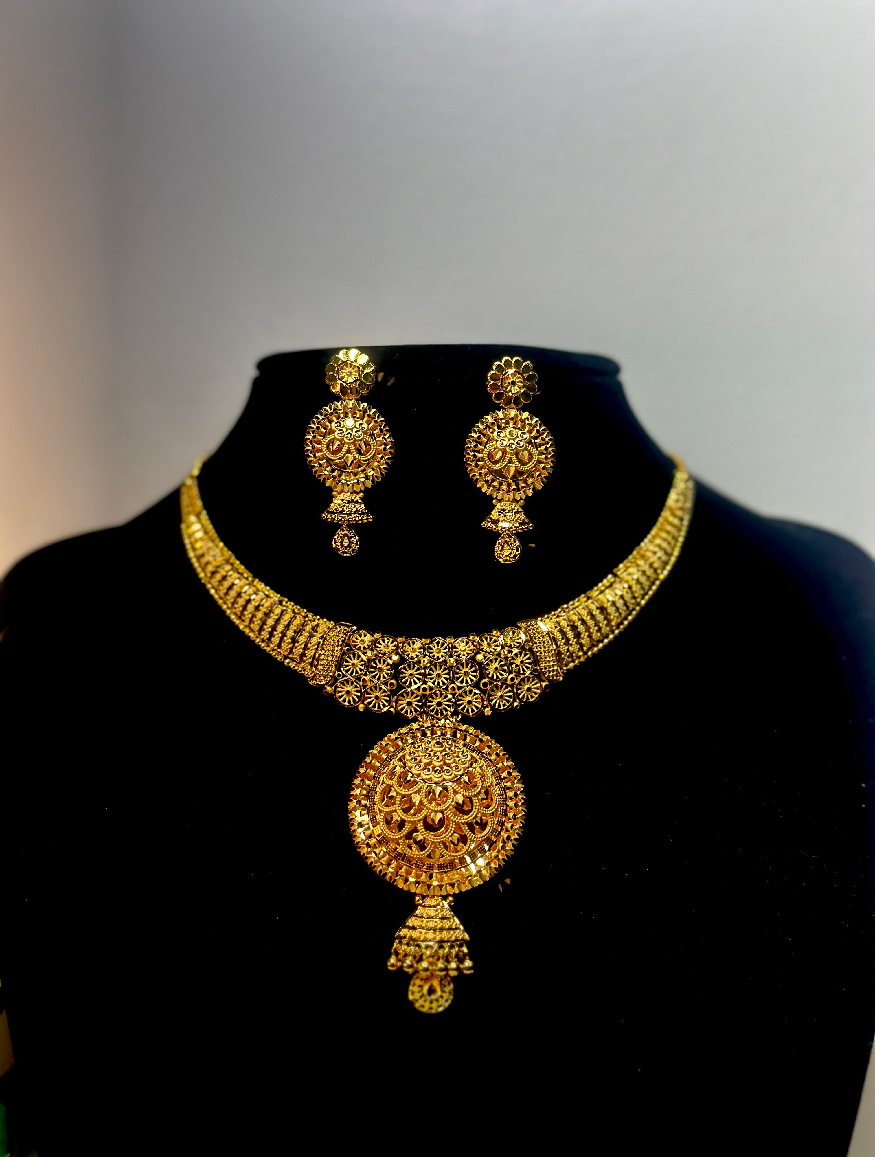Maharaja Heritage Filigree Necklace and Earring Set